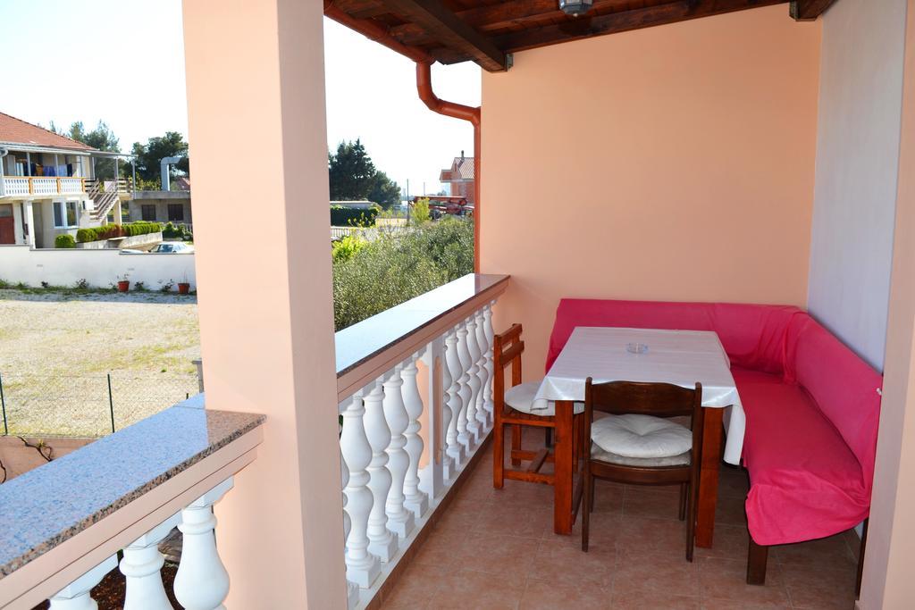 Apartment And Rooms Toka Zadar Rom bilde