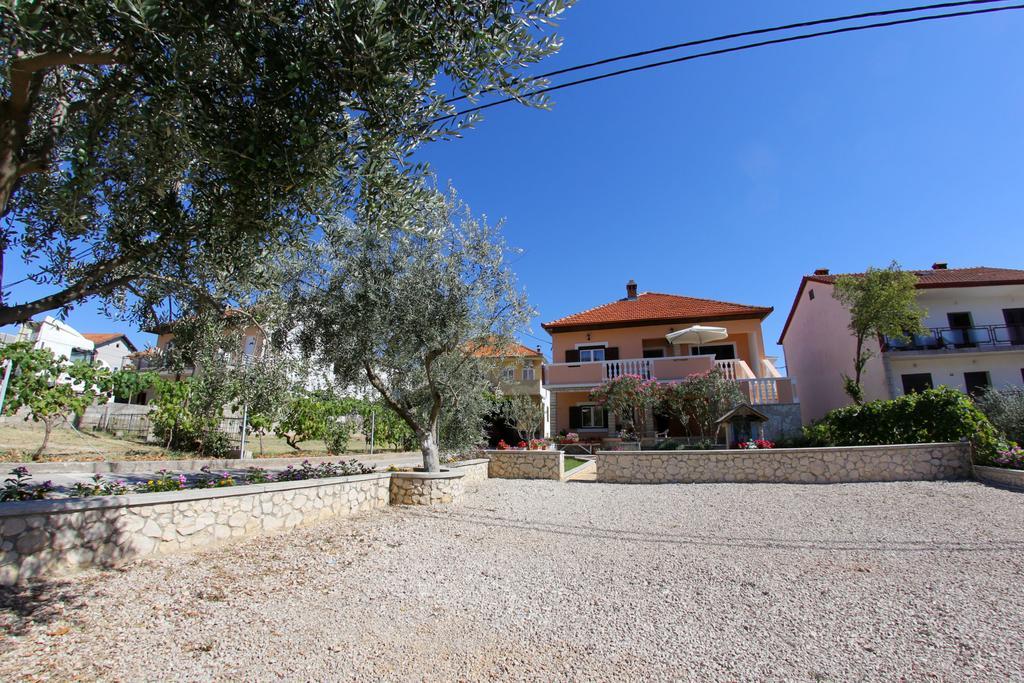 Apartment And Rooms Toka Zadar Rom bilde