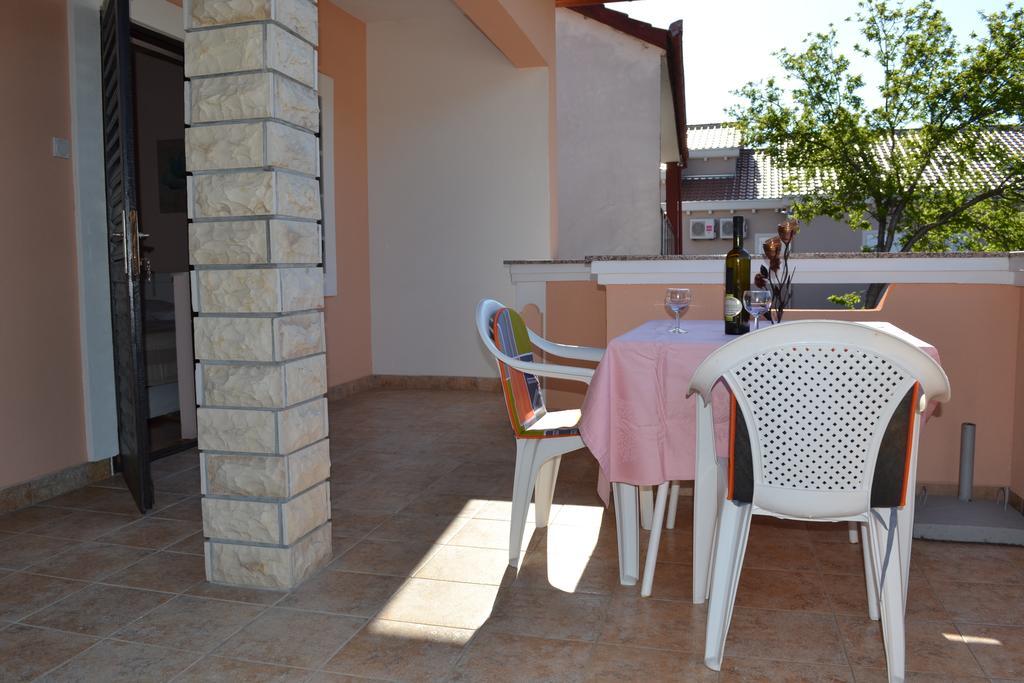 Apartment And Rooms Toka Zadar Rom bilde